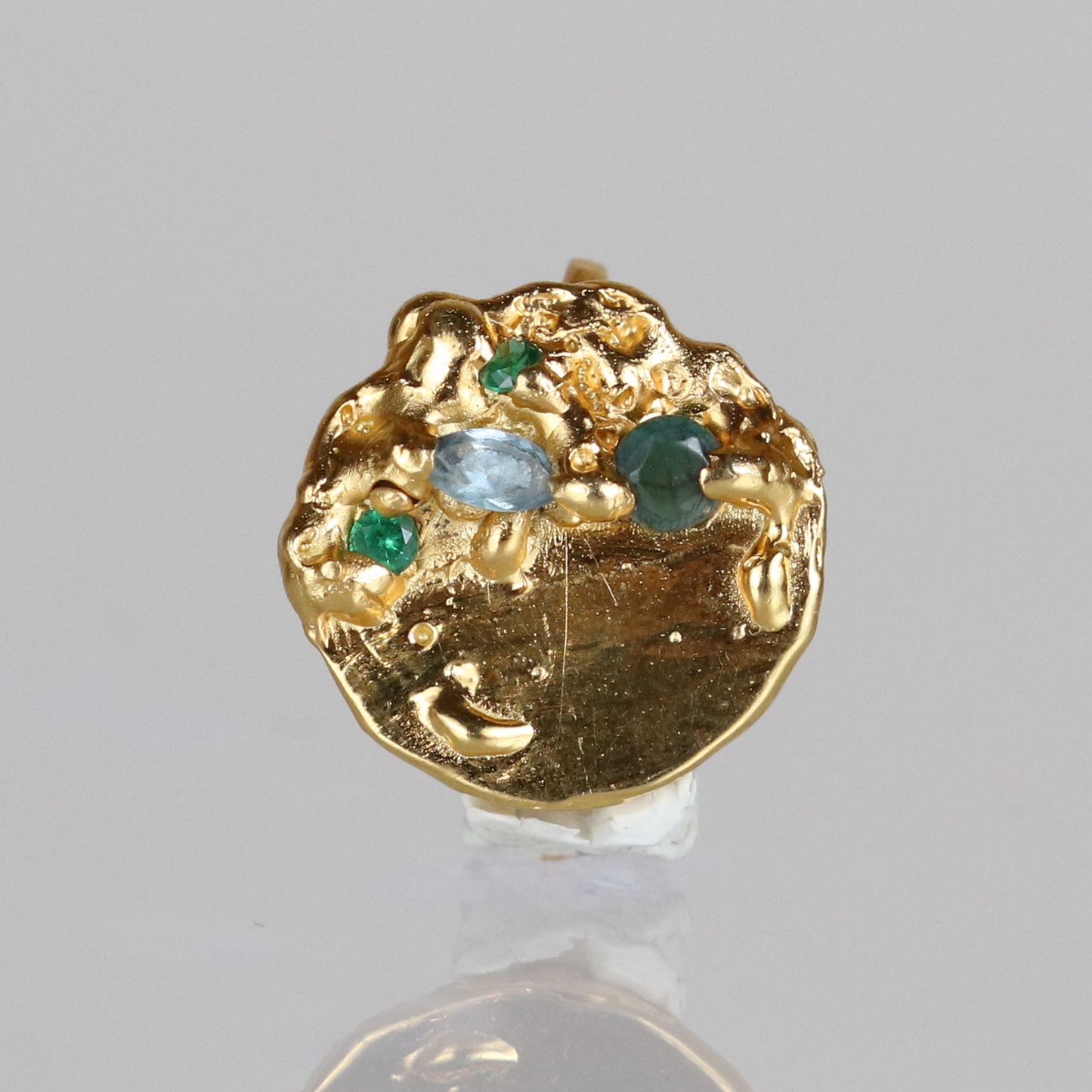 Elementos Oro - Luisa Fernē - Sombreros Artesanales