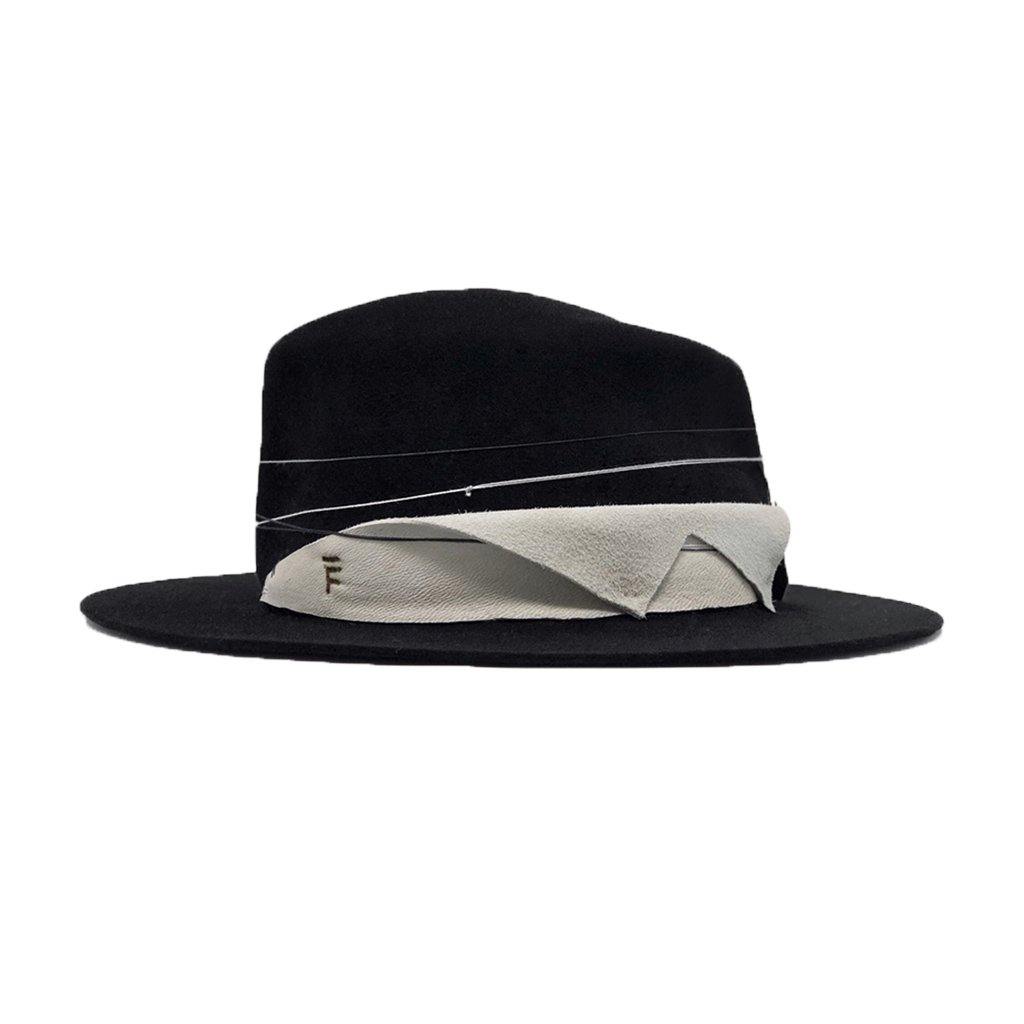 Tornado - Luisa Fernē - Sombreros Artesanales