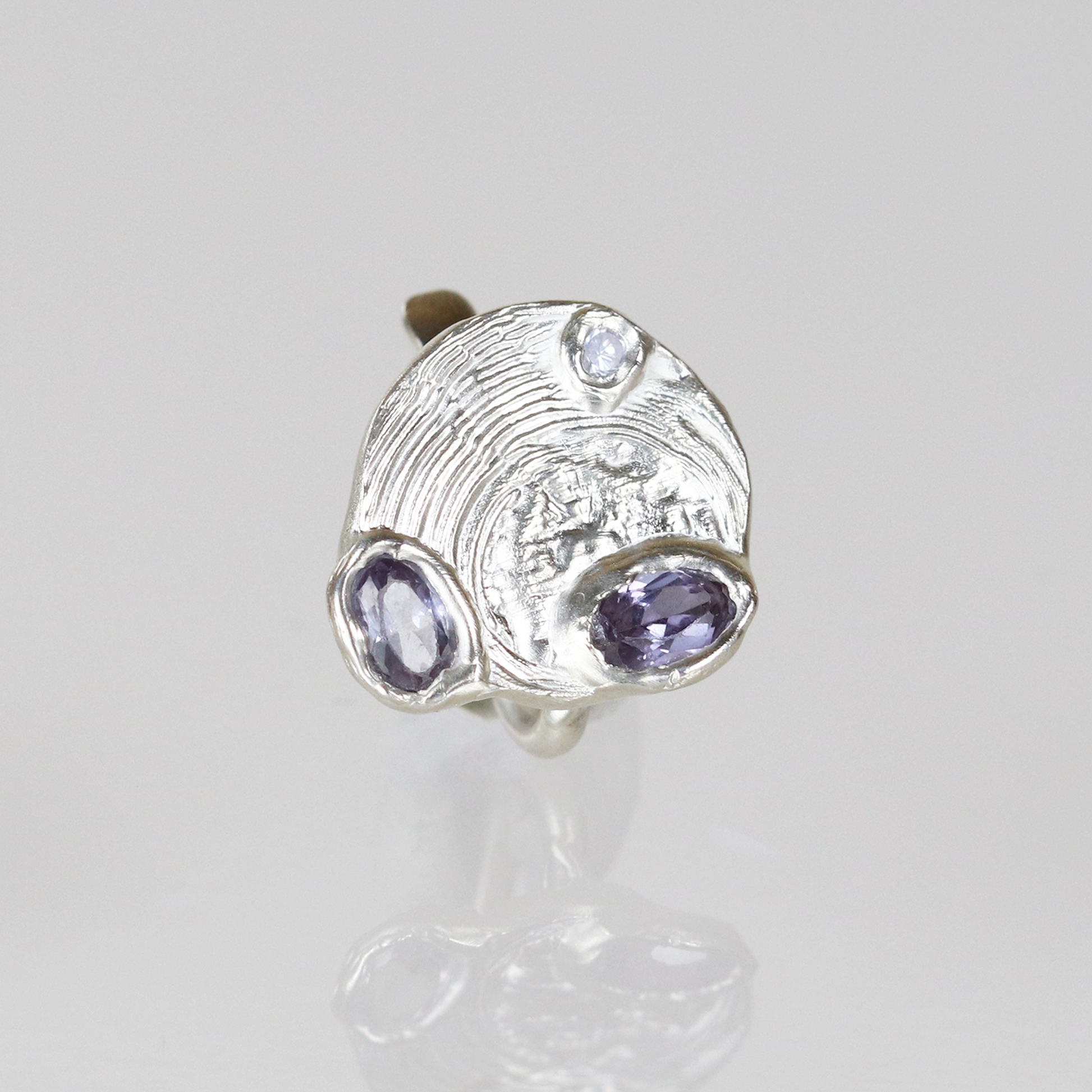 Sombrero artesanal Elementos Plata - Luisa Fernē - Sombreros Artesanales