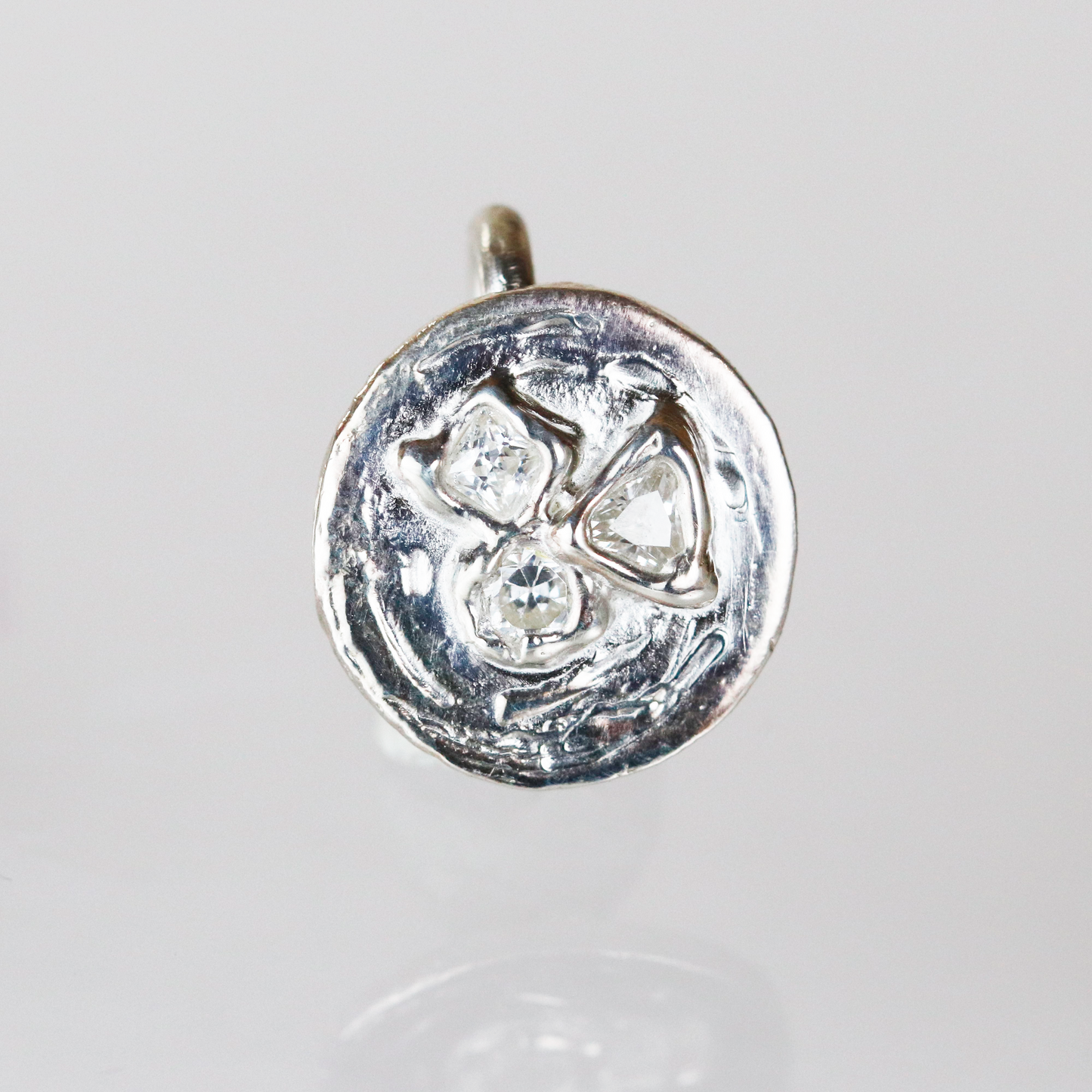 Sombrero artesanal Elementos Plata - Luisa Fernē - Sombreros Artesanales