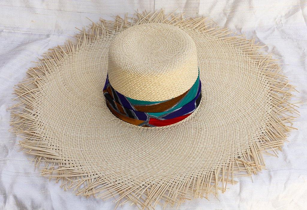 Manabí - Luisa Fernē - Sombreros Artesanales