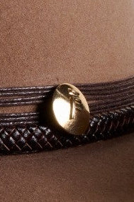 Luisa Fernē Button