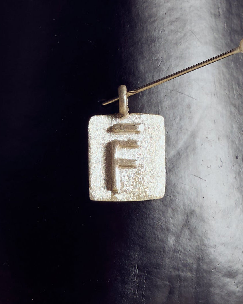 Pin