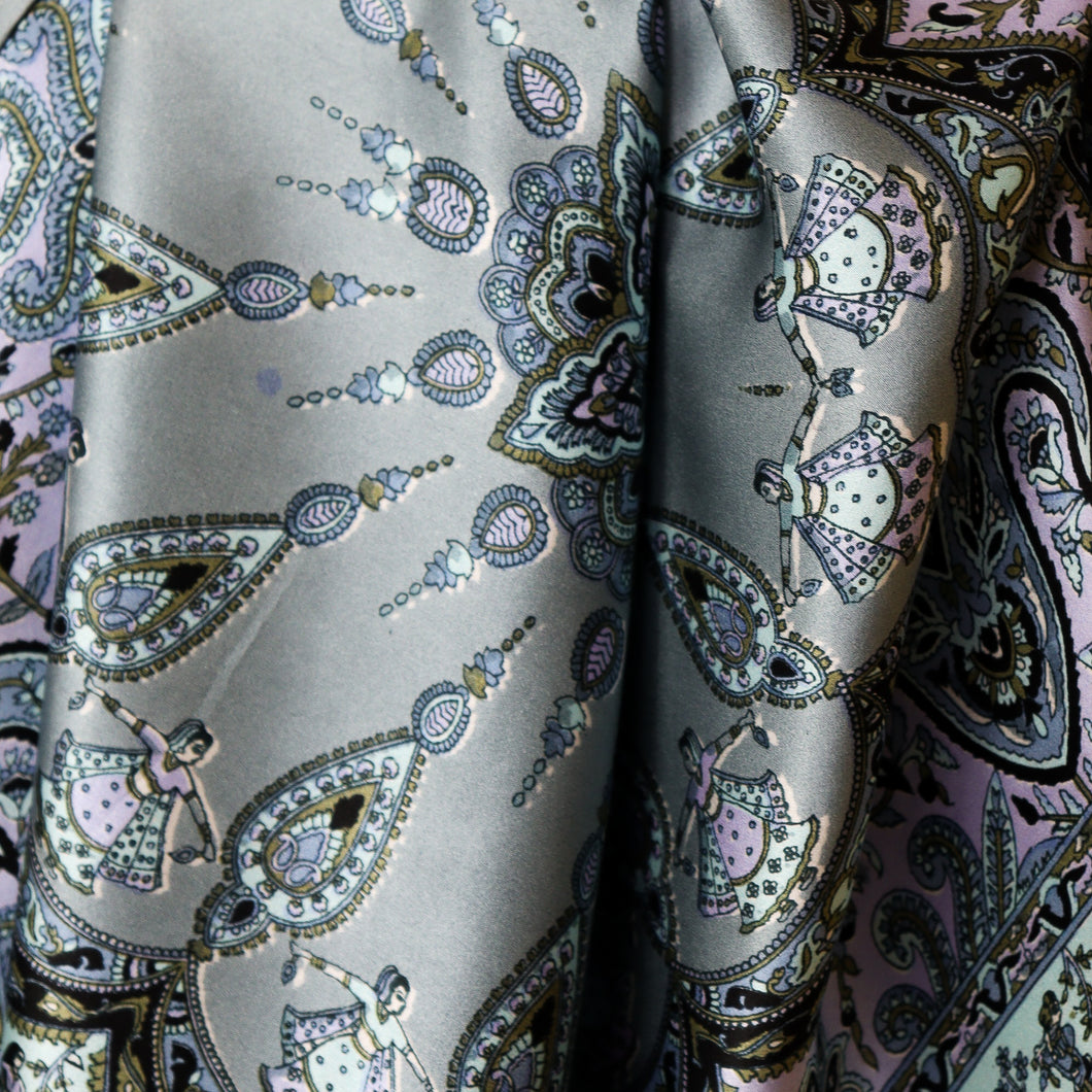 woman-freedom-texture-silk-scarf-luisa-ferne