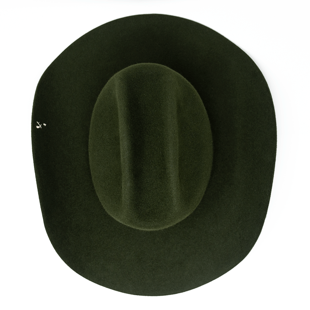 Green Book - Luisa Fernē - Sombreros Artesanales