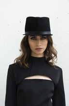 Sombrero artesanal Midnight Cap - Luisa Fernē - Sombreros Artesanales